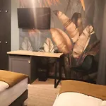 Klimatyczne Na Ligonia Проживание в семье *