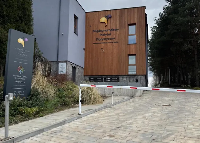 Проживание в семье Klimatyczne Na Ligonia *