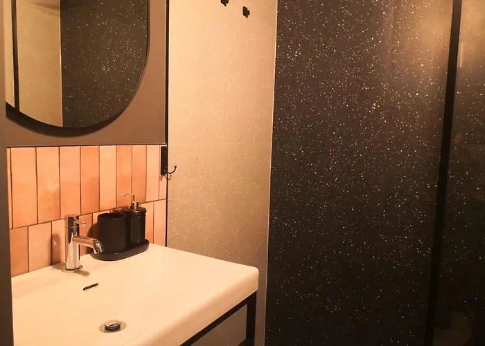 Klimatyczne Na Ligonia Проживание в семье